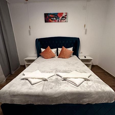 Fabian Apart Faleza Tulcea Exterior foto
